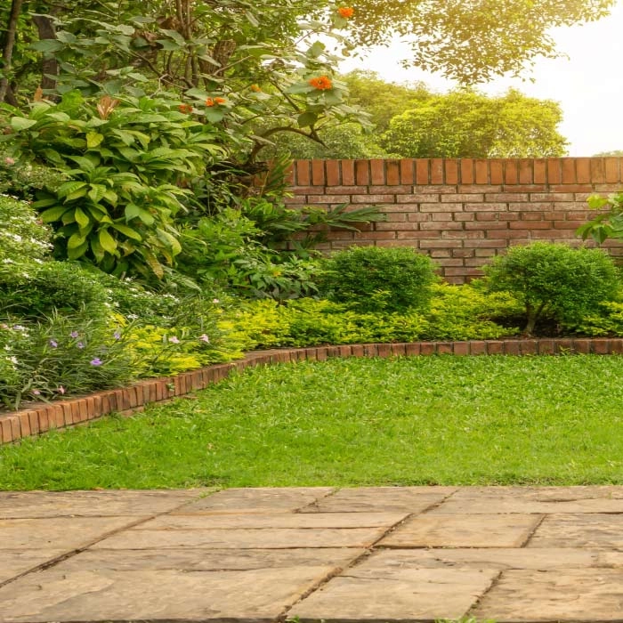 Jardins & Extérieurs<span>pour particuliers</span> 